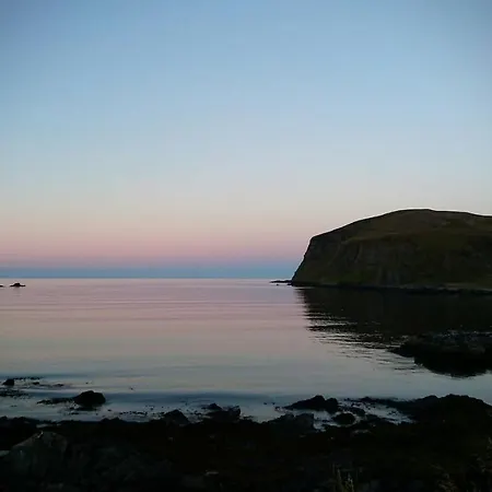 Waterfront-home Lodge